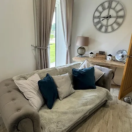 Boundary * Middleton (North Yorkshire)